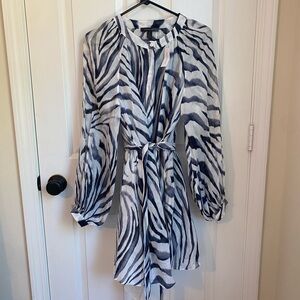 Banana Republic Navy and White Patterned Dress NWT